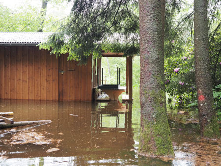 Hochwasser am Weitsee
