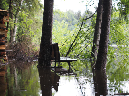 Hochwasser am Weitsee